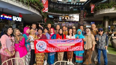 DR. Jerry Sambuaga Wamen Perdagangan Dukung Kebaya Goes to UNESCO