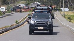 TNI/Polri Beserta Satpol PP Gelar Patroli Gabungan